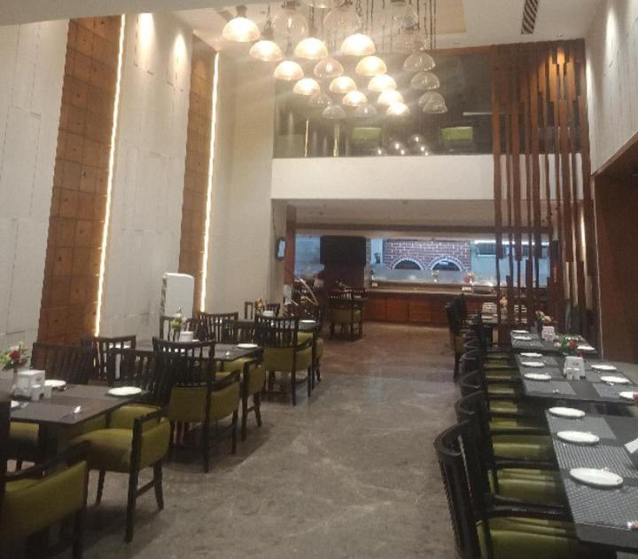 Blossom Rooms Hotel Vashishtha - Free Lunch Or Dinner- Free Breakfast Hyderabad Luaran gambar