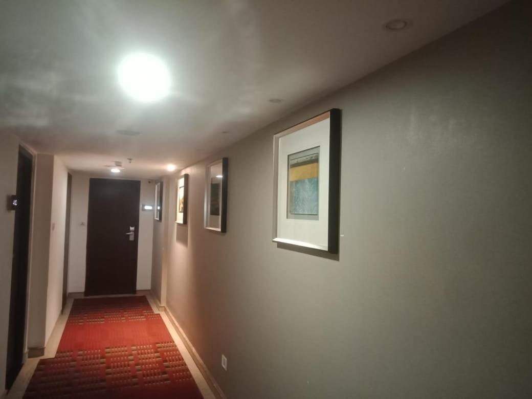 Blossom Rooms Hotel Vashishtha - Free Lunch Or Dinner- Free Breakfast Hyderabad Luaran gambar