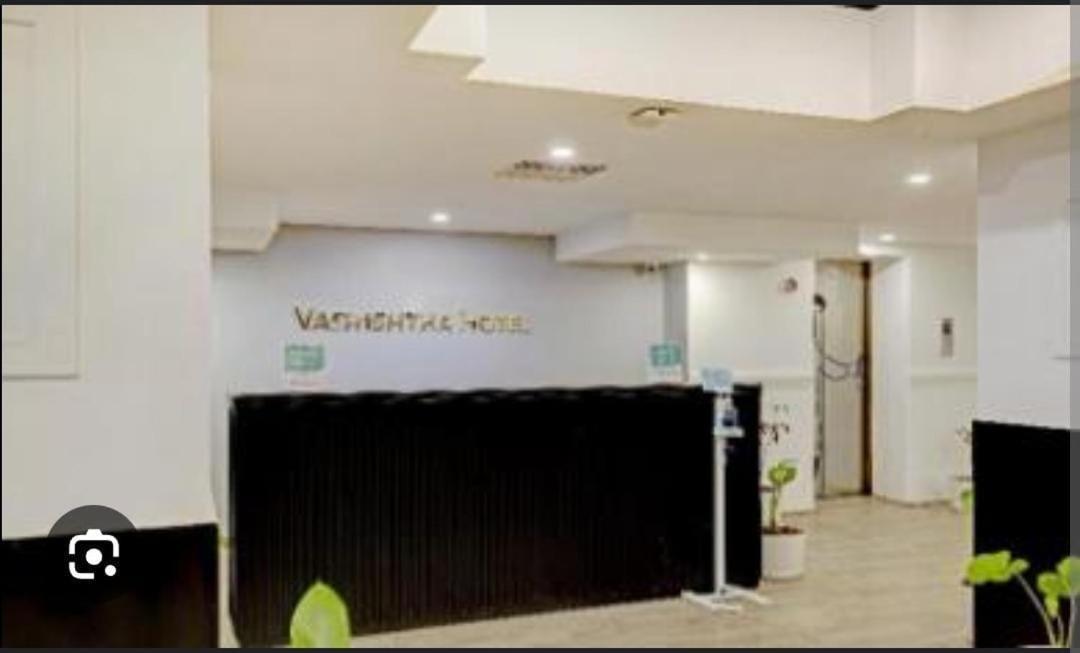 Blossom Rooms Hotel Vashishtha - Free Lunch Or Dinner- Free Breakfast Hyderabad Luaran gambar